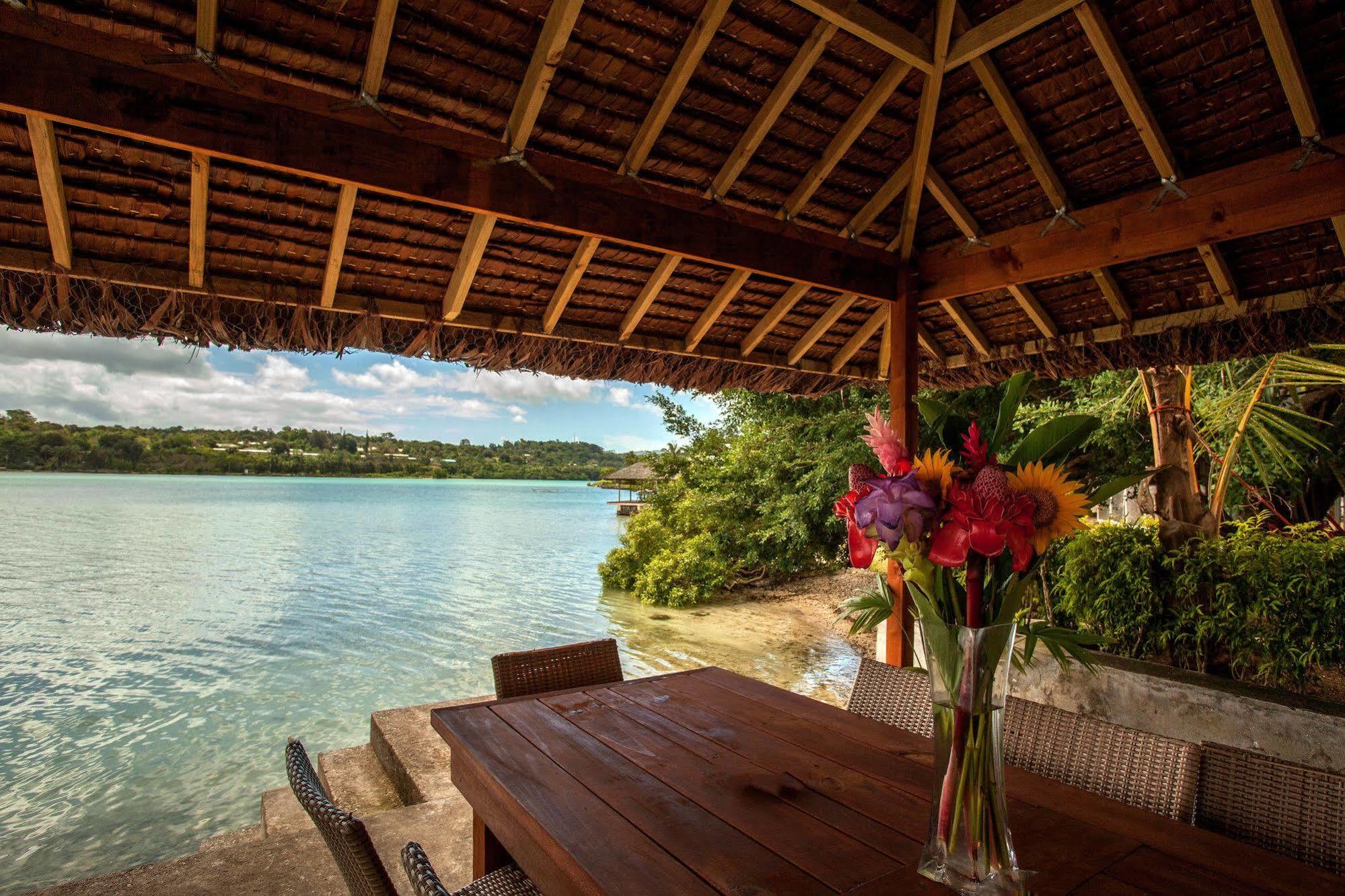 Chantillys On The Bay Port Vila Exterior foto